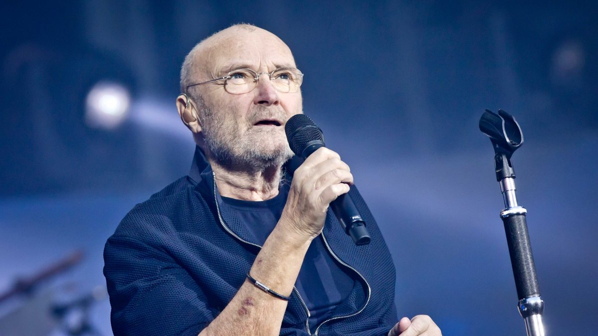Phil Collins says he nearly died in 2024 after years of alcohol abuse