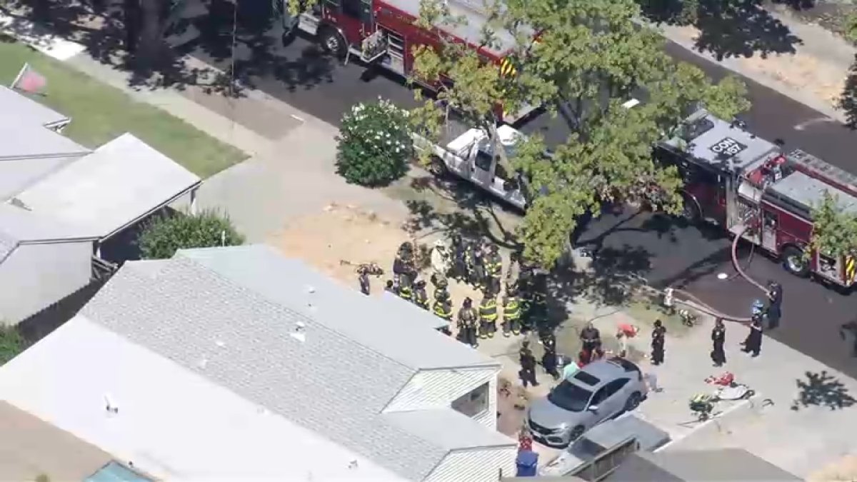 2 injured in Pittsburg house fire