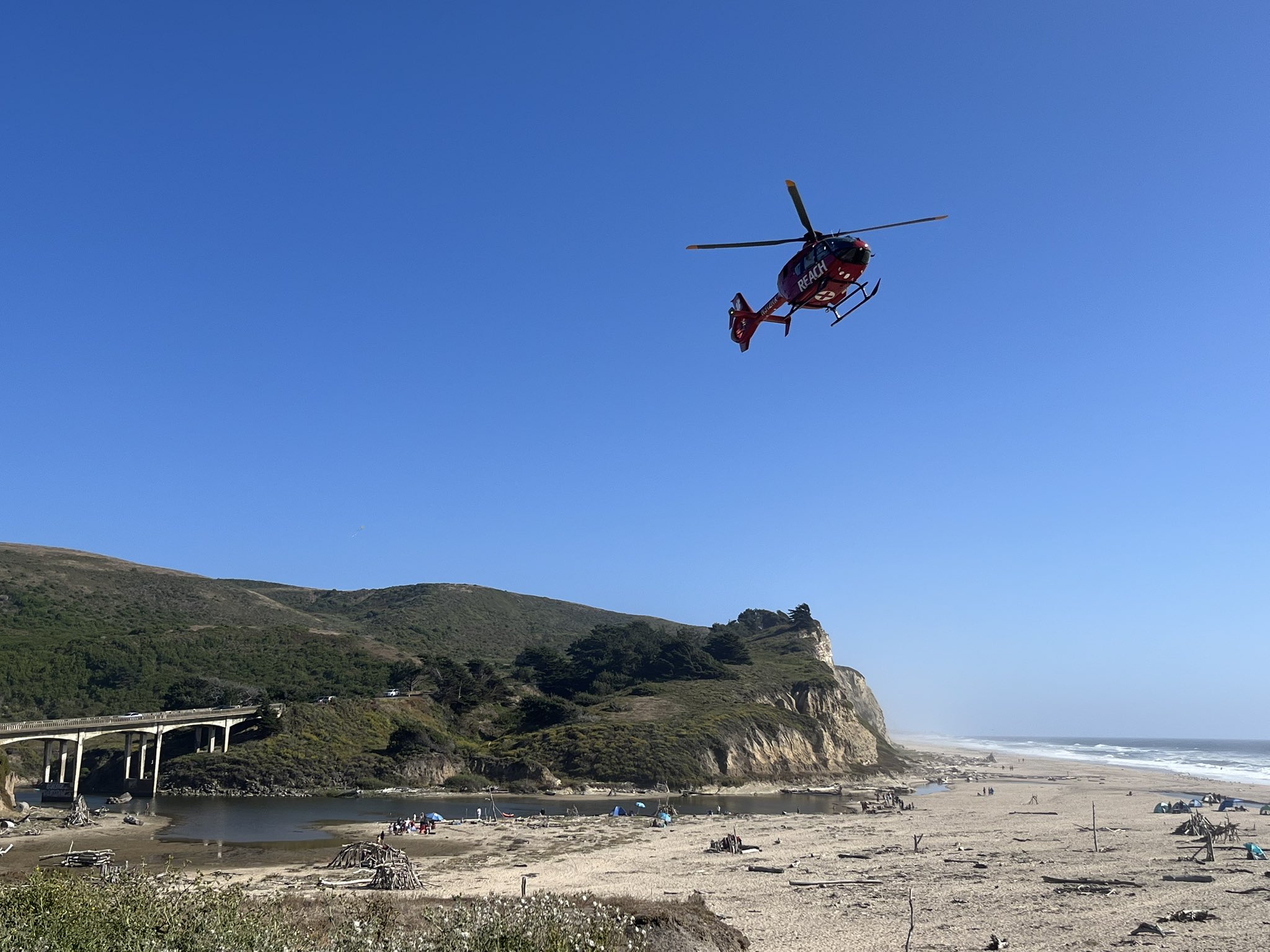 Bystanders resuscitate teen at San Mateo County beach