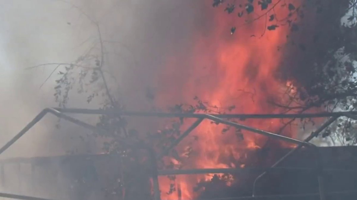 Fire destroys barns and damages home in Sonoma County