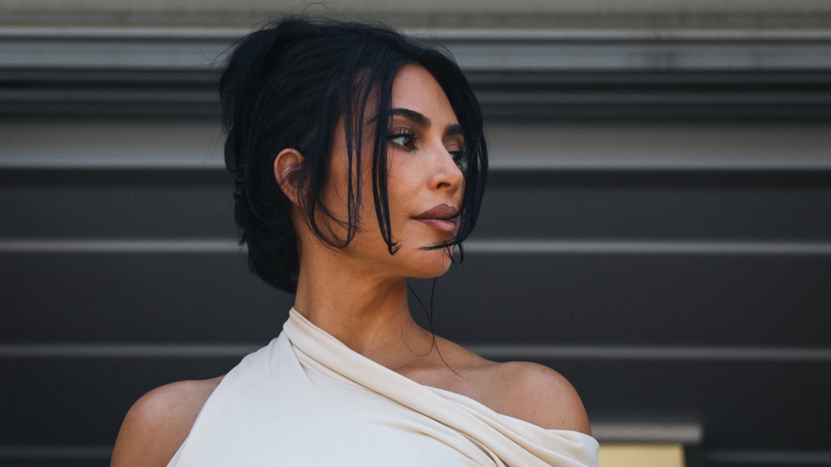 Dad Loss Kim Kardashian’s esophagitis diagnosis sparks fears over dad’s death ...