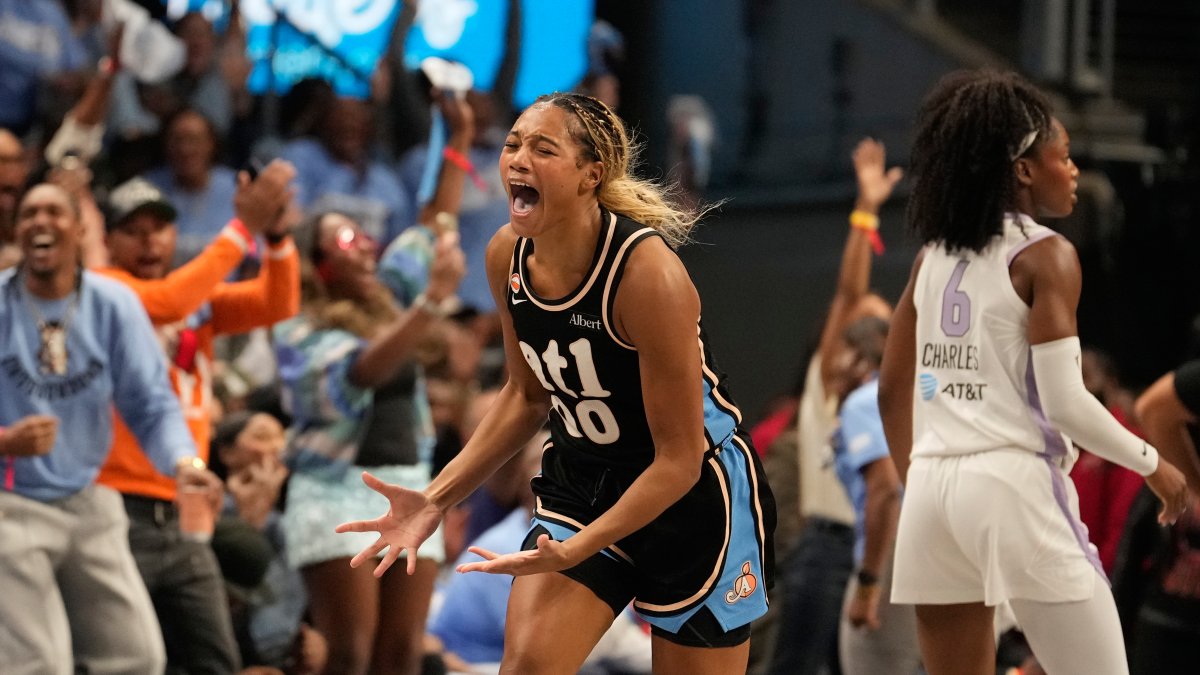 Atlanta Dream beat the Golden State Valkyries 97-71 for a 2-1 lead in the WNBA Finals