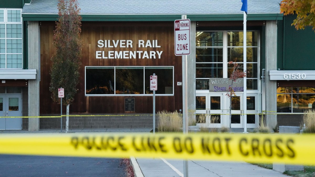 Teacher who survived Oregon shooting tried to close door, ‘but the shooter was already there'