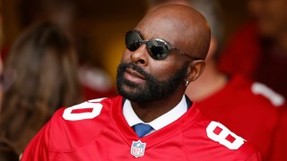 Jerry Rice Respects Kaepernick's Stance, 'But Don't Disrespect Flag'