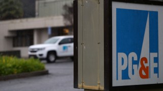PG&E Cancels $130 Million Worker Performance Bonuses