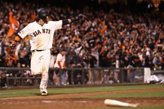 Crawford Helps Giants Beat A's With Bat, Glove