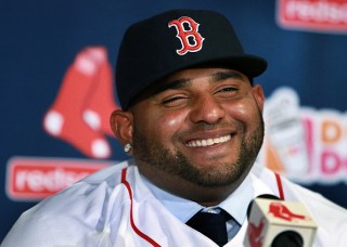 Red Sox Fan Begs Giants Manager Bruce Bochy to Take Back Pablo Sandoval