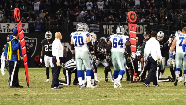 Ezekiel Elliott Spent NFL Suspension in 'Relative Isolation' Ezekiel Elliott Spent NFL Suspension in 'Relative Isolation'