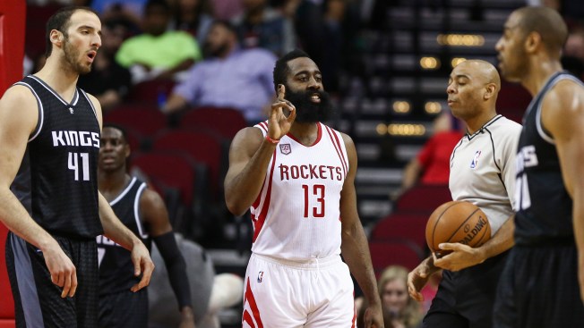 Kings Routed as Rockets Hit 22 3-pointers