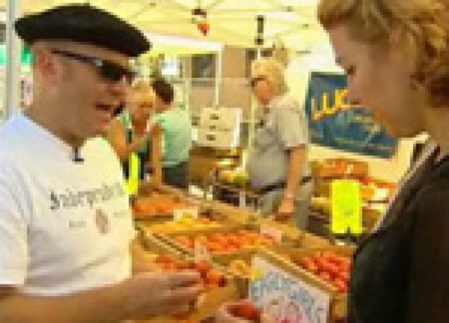 Tomatoes Unhinged: Oliveto's Paul Canales (and his beret)...
