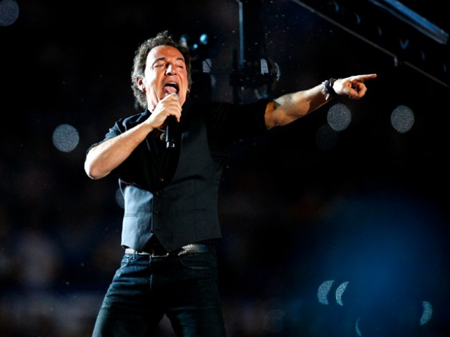 Springsteen's Super Bowl Slip-Up - NBC Bay Area