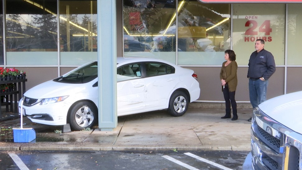 elderly driver plows into walnut creek cvs pharmacy nbc bay area
